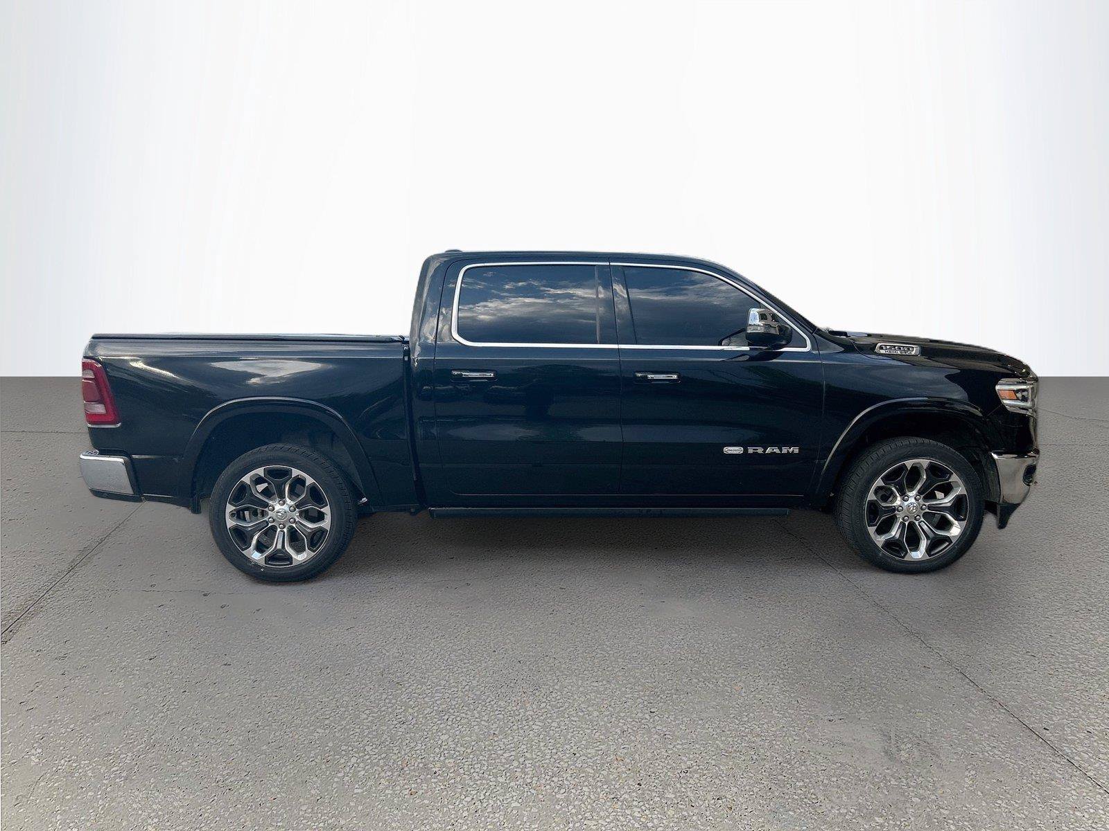 Used 2019 RAM 1500 Limited AWD/4WD image 3