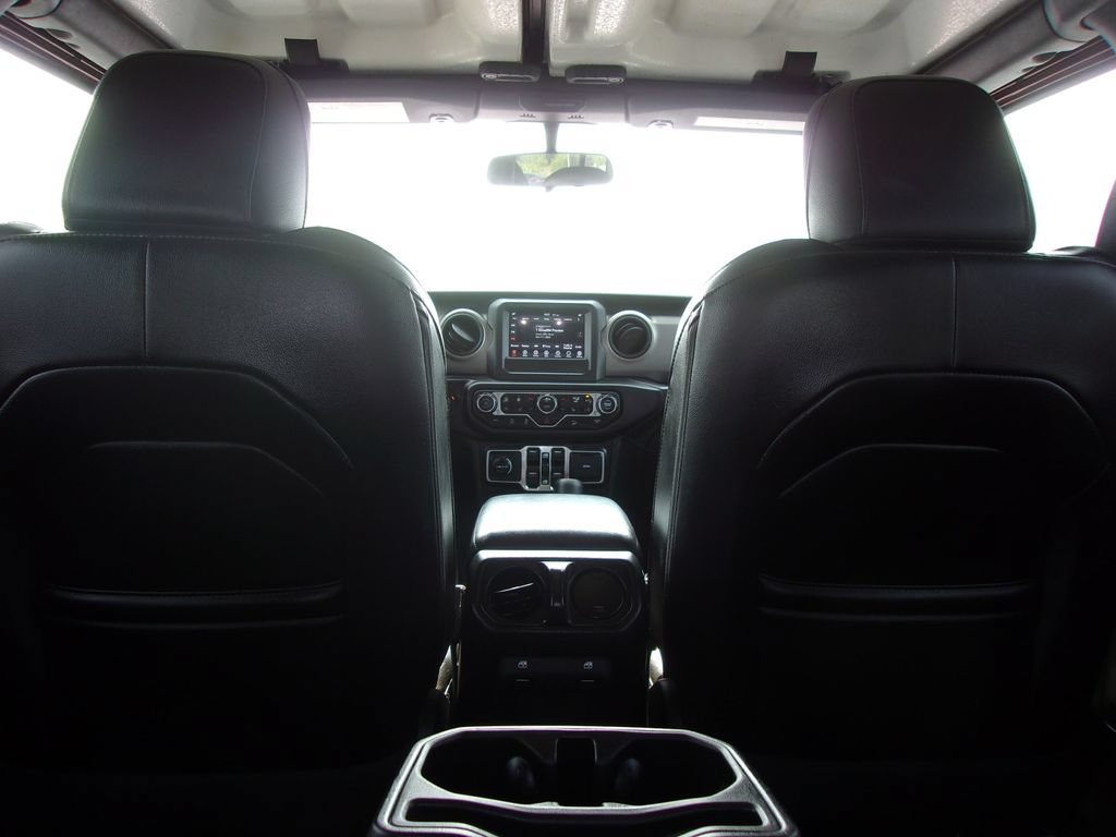 Used 2021 Jeep Wrangler Unlimited Sport AWD/4WD image 16