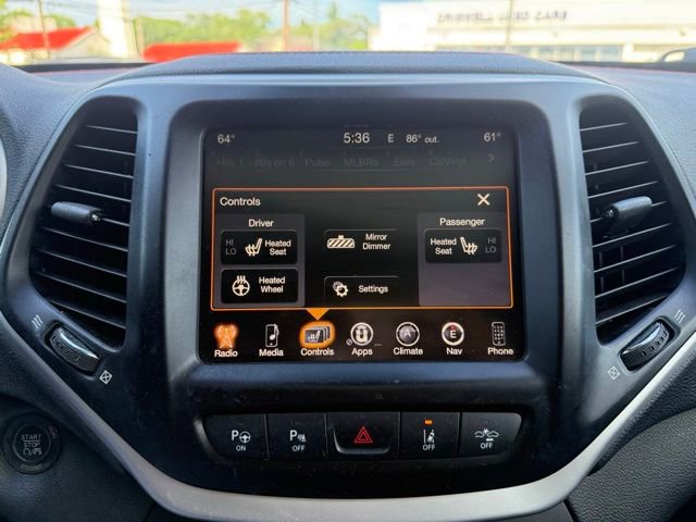 Used 2014 Jeep Cherokee Trailhawk w/ Technology Group AWD/4WD image 10