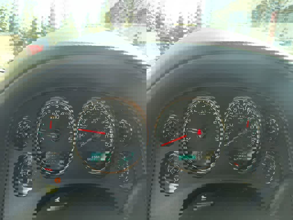 Used 2013 Chevrolet Tahoe LT AWD/4WD image 15