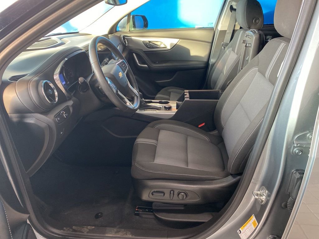 Used 2024 Chevrolet Blazer LT w/ Convenience Package image 8