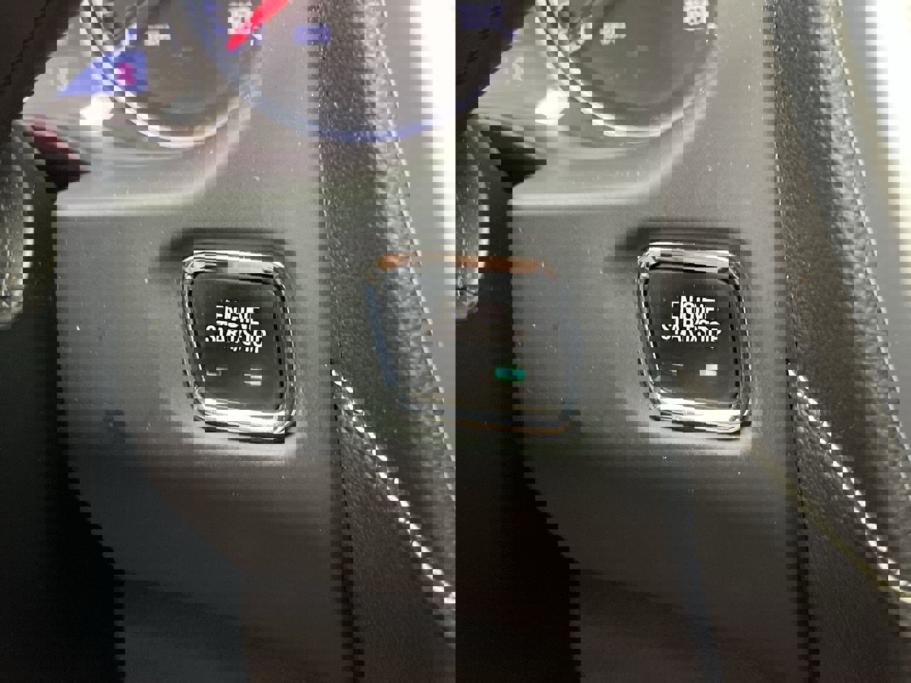 Used 2021 GMC Acadia SLT w/ Preferred Package AWD/4WD image 22