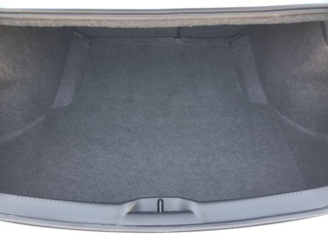 Used 2018 Chrysler 300 S RWD image 30