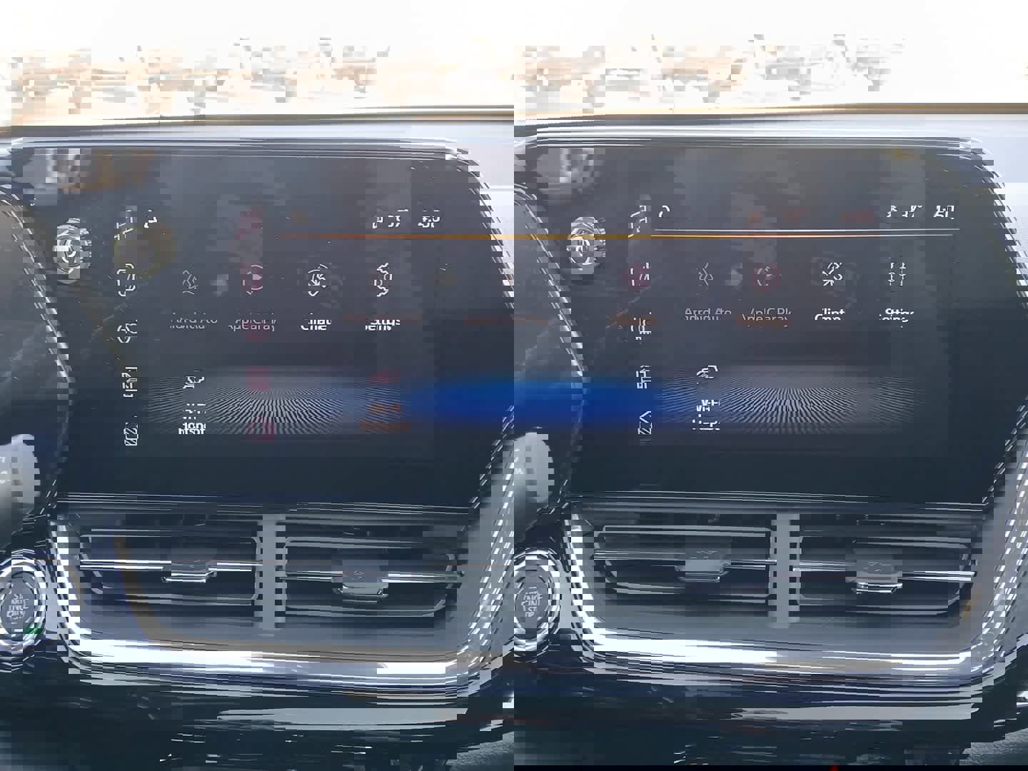 New 2026 Chevrolet Trax RS w/ Sunroof Package image 34