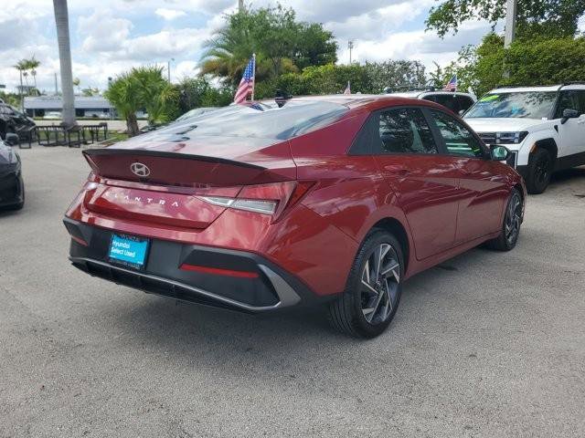 Certified 2025 Hyundai Elantra Sport image 5