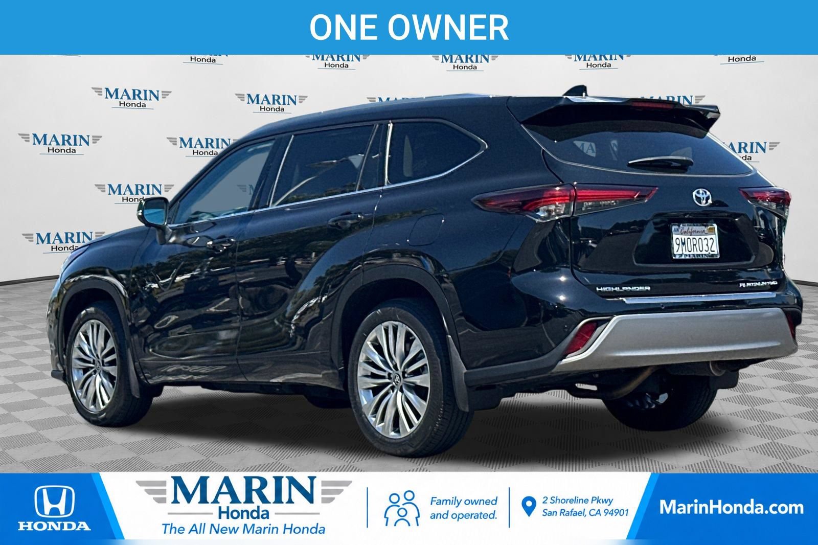 Used 2024 Toyota Highlander Platinum AWD/4WD image 5