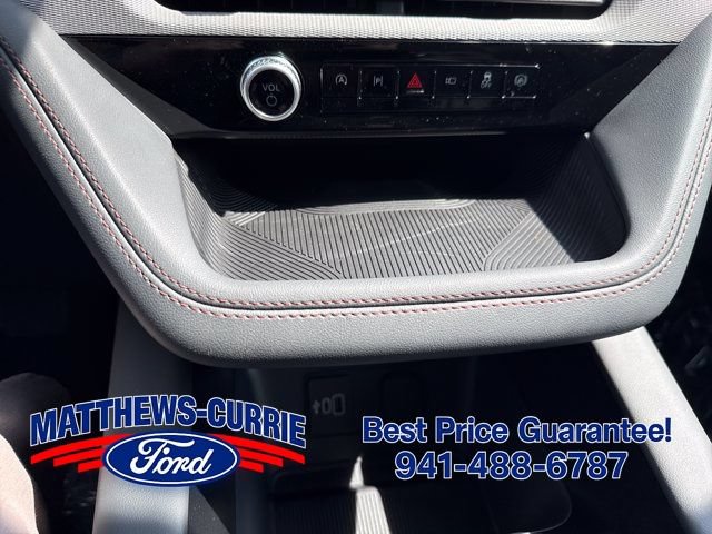 New 2026 Ford Explorer Active RWD image 20