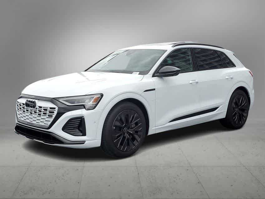 Used 2024 Audi Q8 e-tron Prestige w/ Prestige Package AWD/4WD image 1