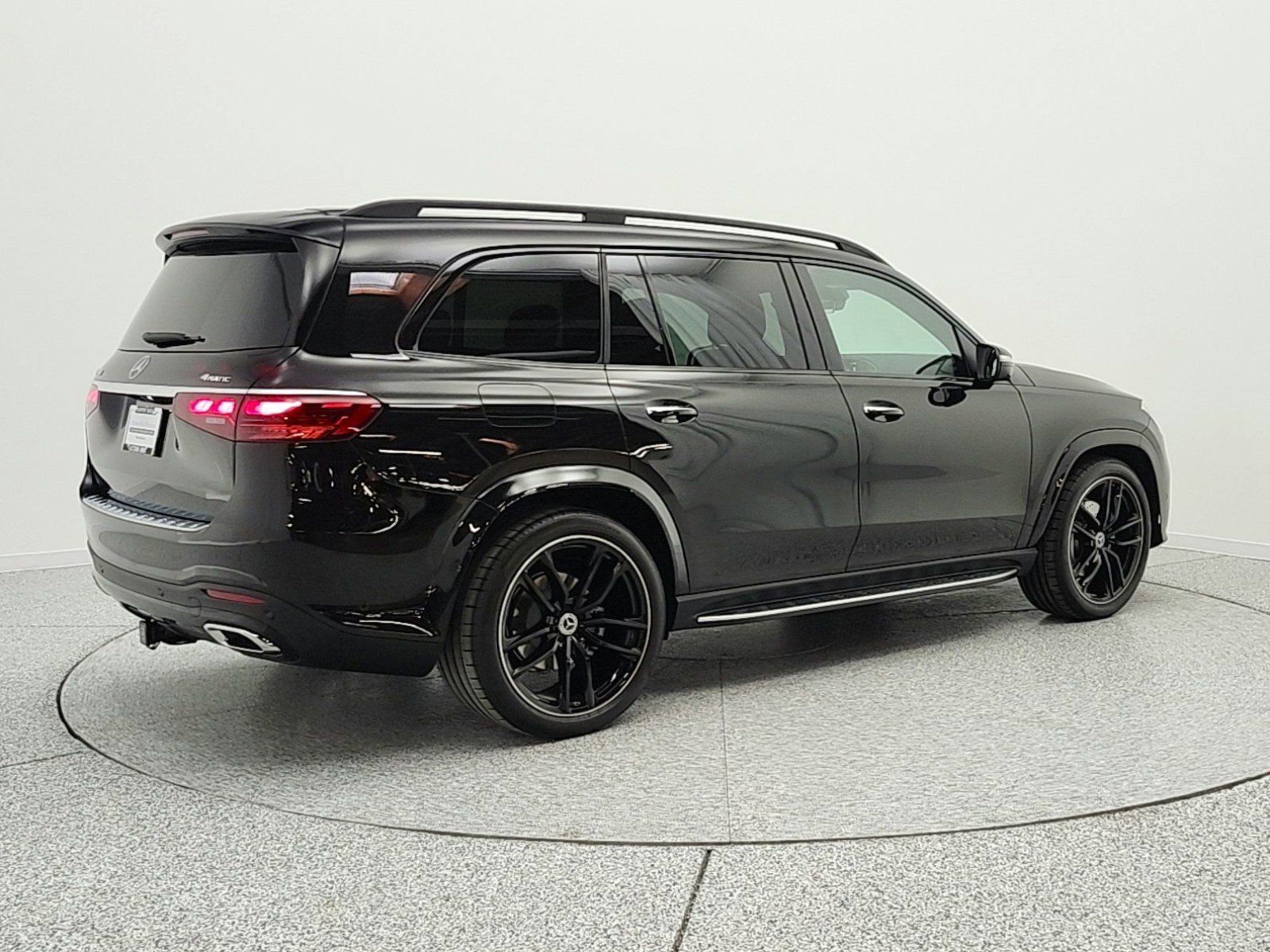 Used 2026 Mercedes-Benz GLS 450 4MATIC image 5