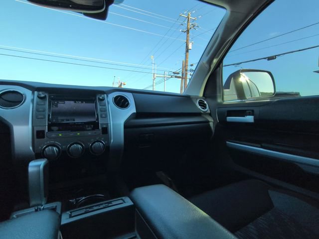 Used 2019 Toyota Tundra SR5 w/ SR5 Upgrade Package image 3