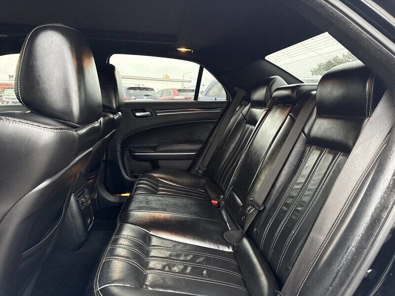 Used 2020 Chrysler 300 S image 16