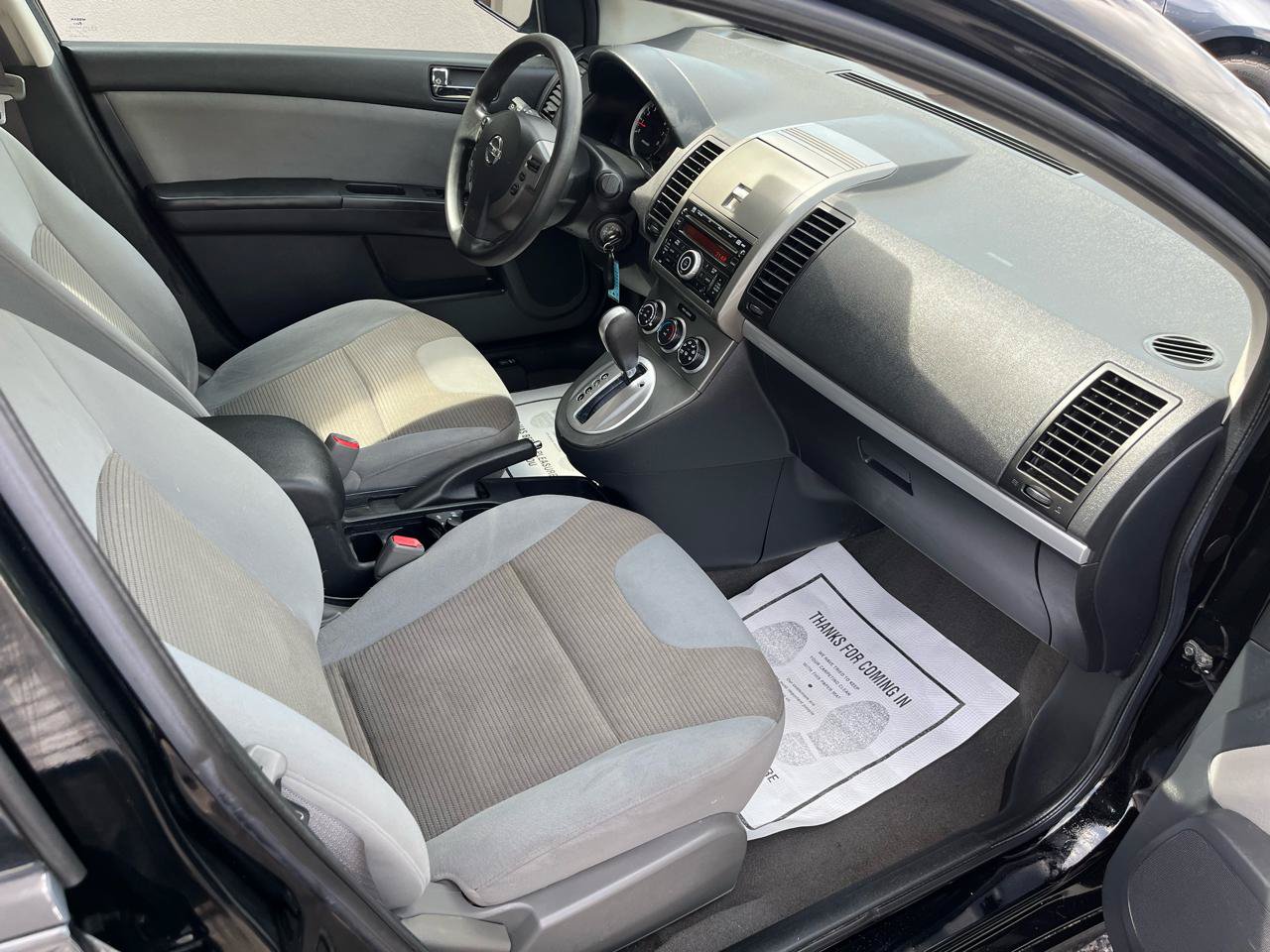 Used 2012 Nissan Sentra 2.0 SR w/ Moonroof Pkg FWD image 26