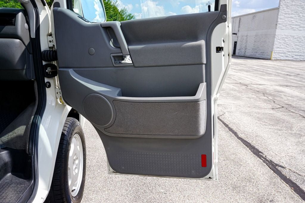 Used 2000 Volkswagen Eurovan Camper FWD image 30
