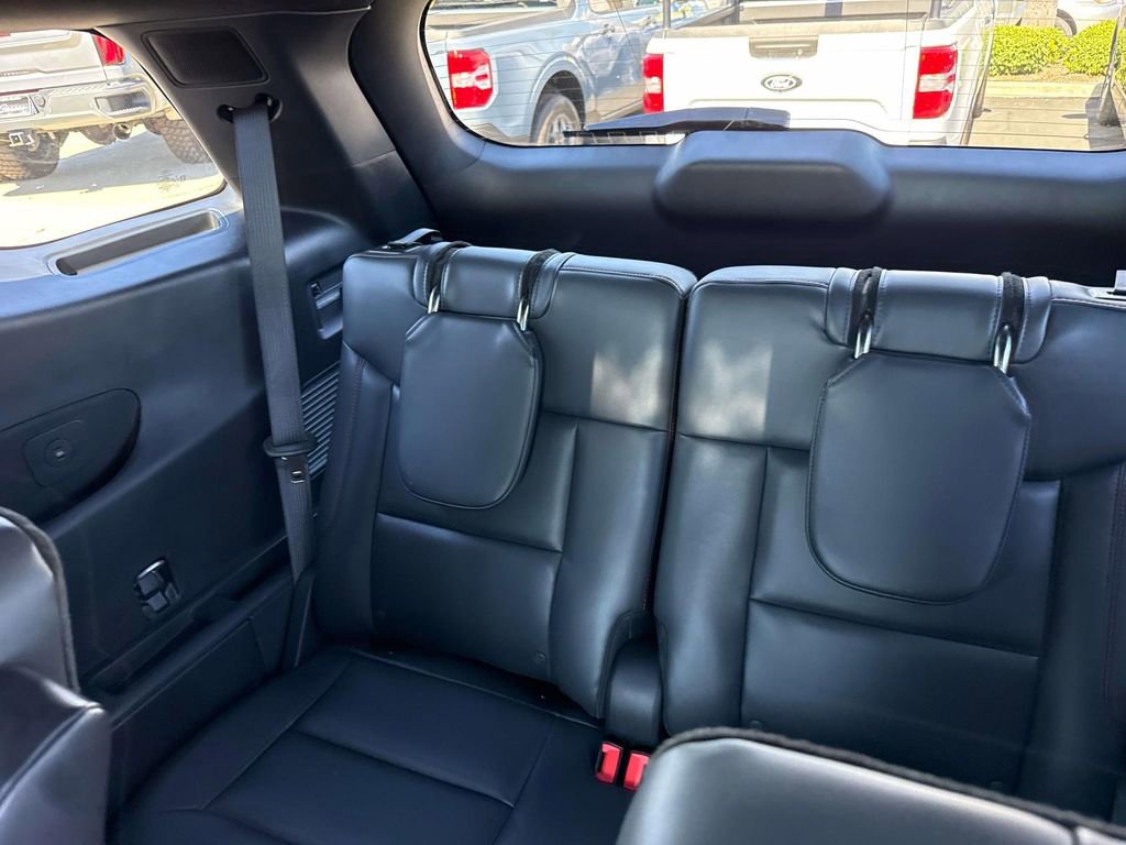 Certified 2026 Ford Explorer ST-Line w/ ST-Line Street Pack image 13