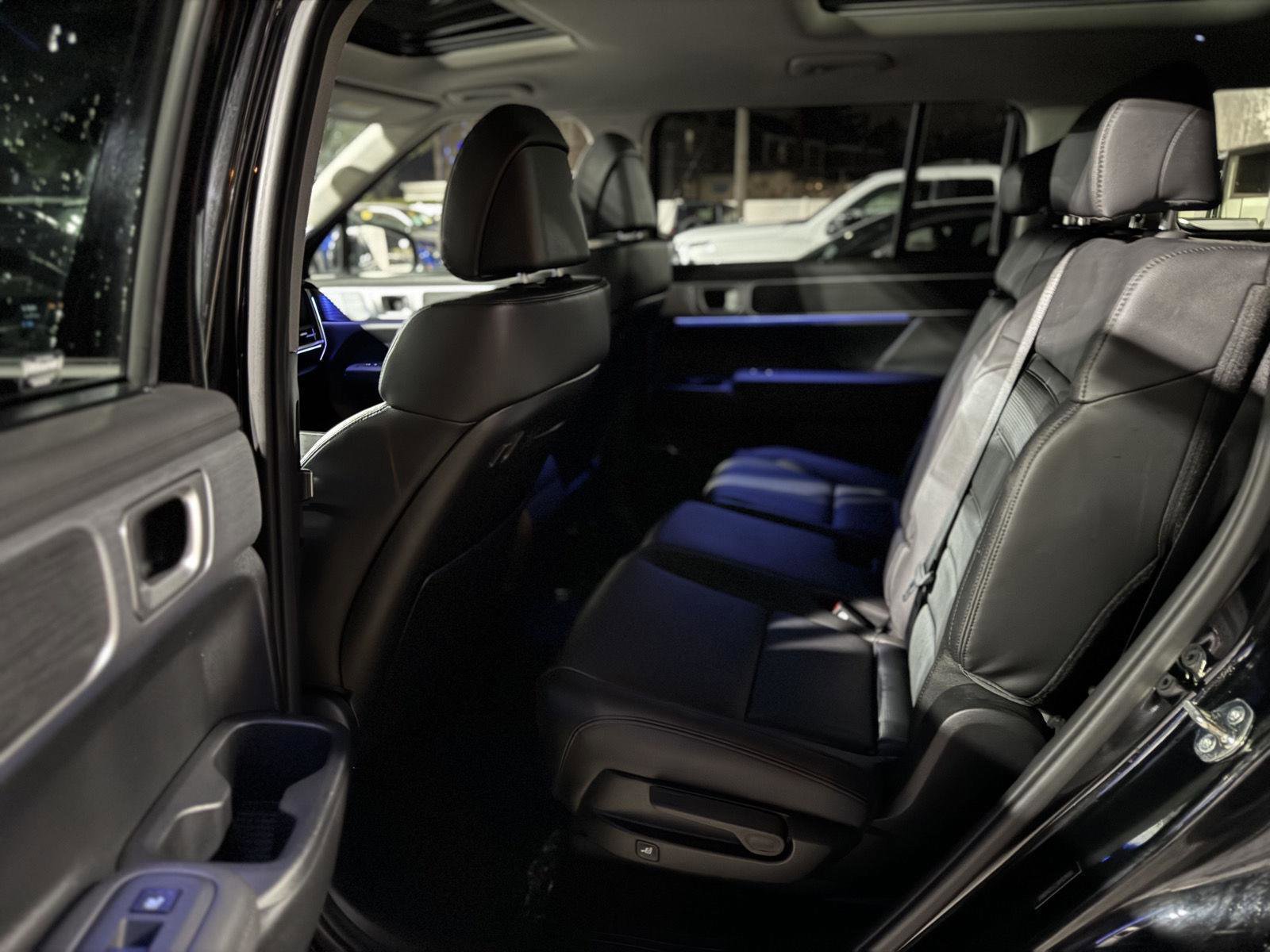 Used 2024 Hyundai Santa Fe Limited image 33