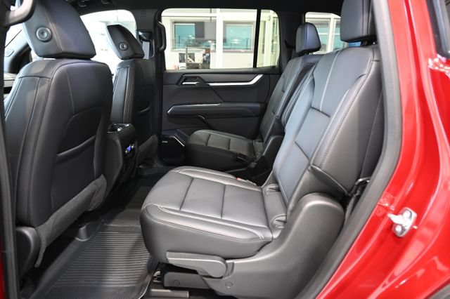 New 2026 GMC Acadia Elevation w/ Black Edition FWD image 12