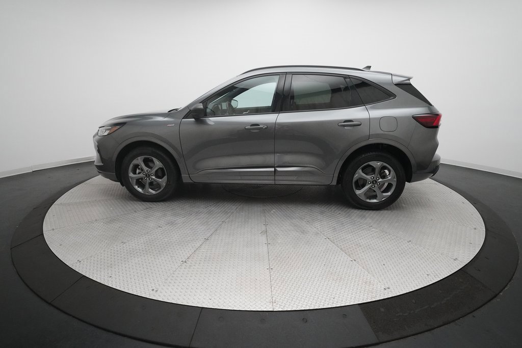 Used 2023 Ford Escape ST-Line w/ Tech Pack #1 image 24