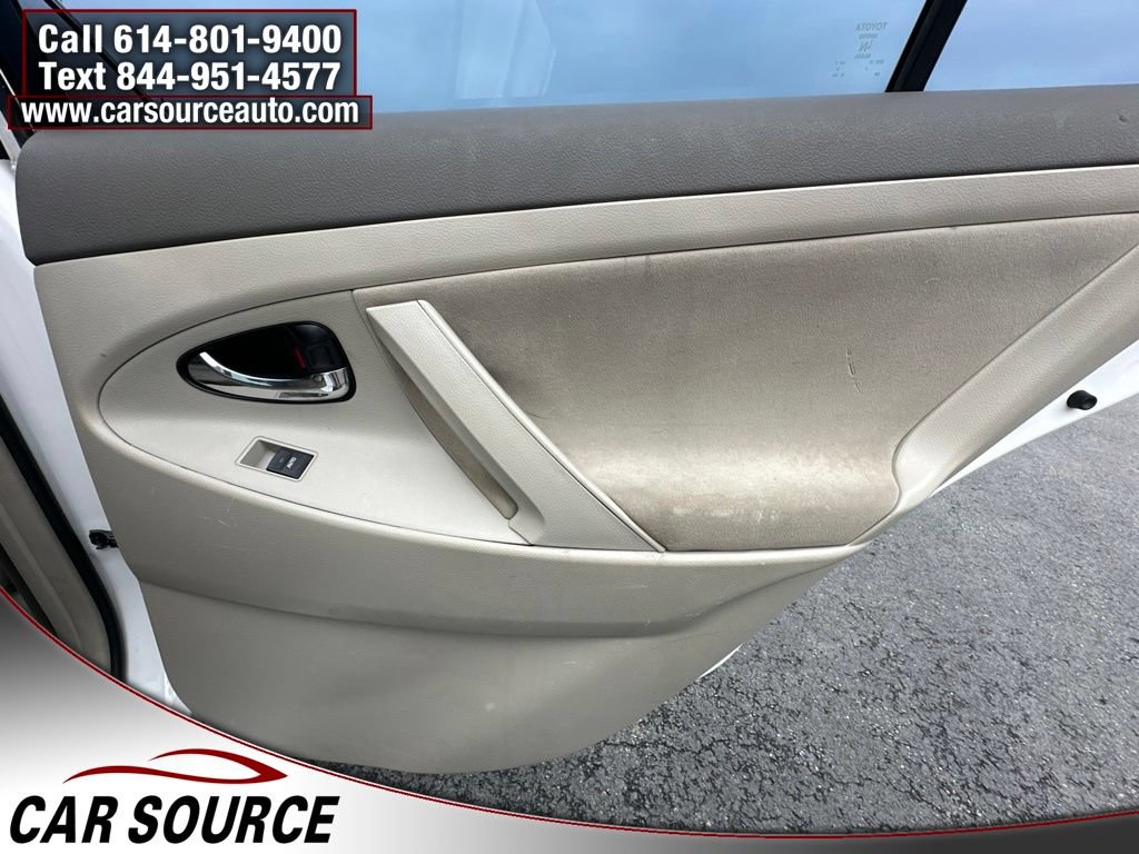 Used 2011 Toyota Camry LE w/ LE Extra-Value Pkg FWD image 21