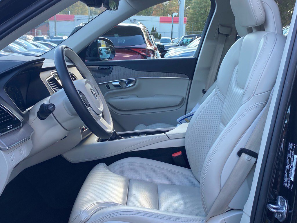 Used 2022 Volvo XC90 T6 Inscription image 10