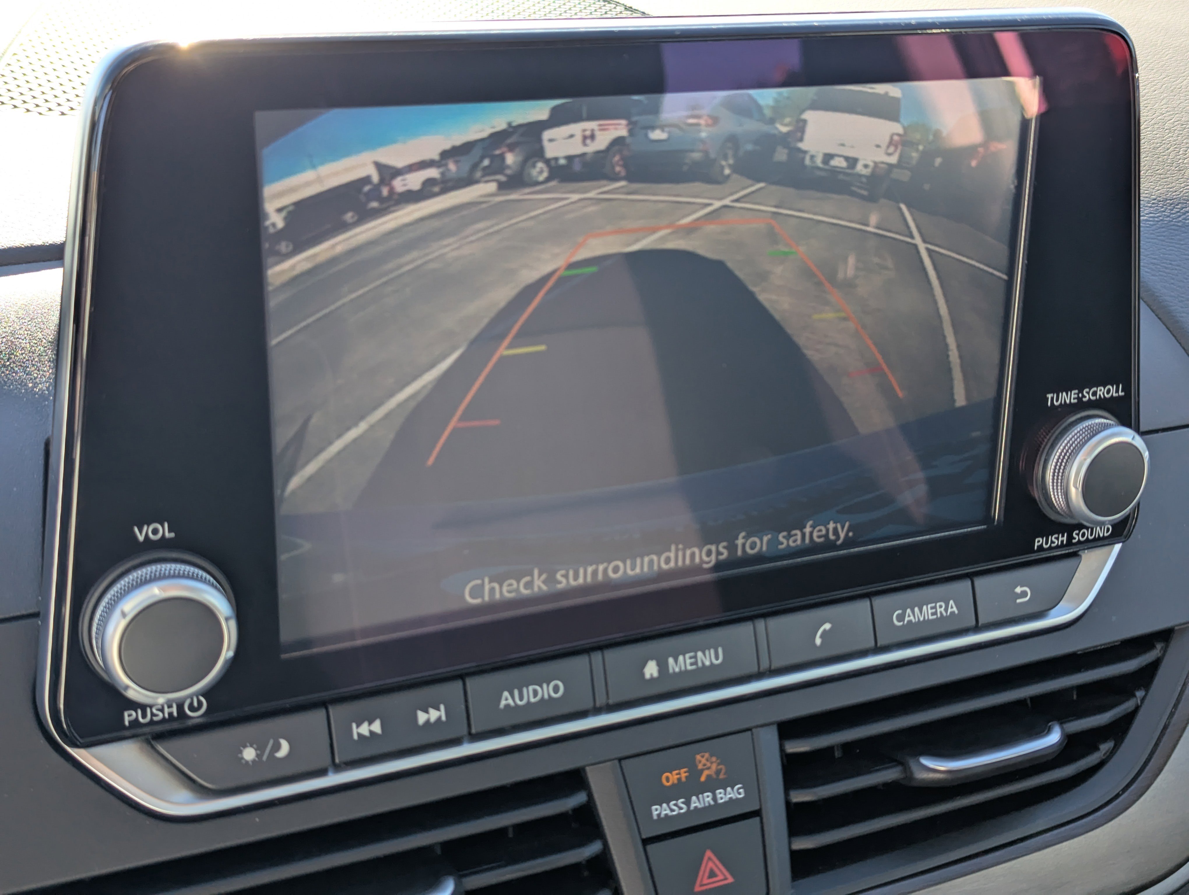 Used 2024 Nissan Altima 2.5 SV image 11