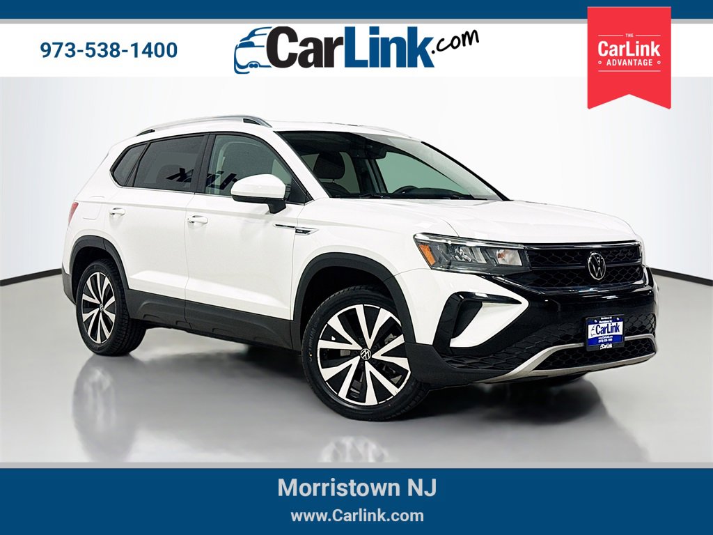 Used 2022 Volkswagen Taos SE image 1
