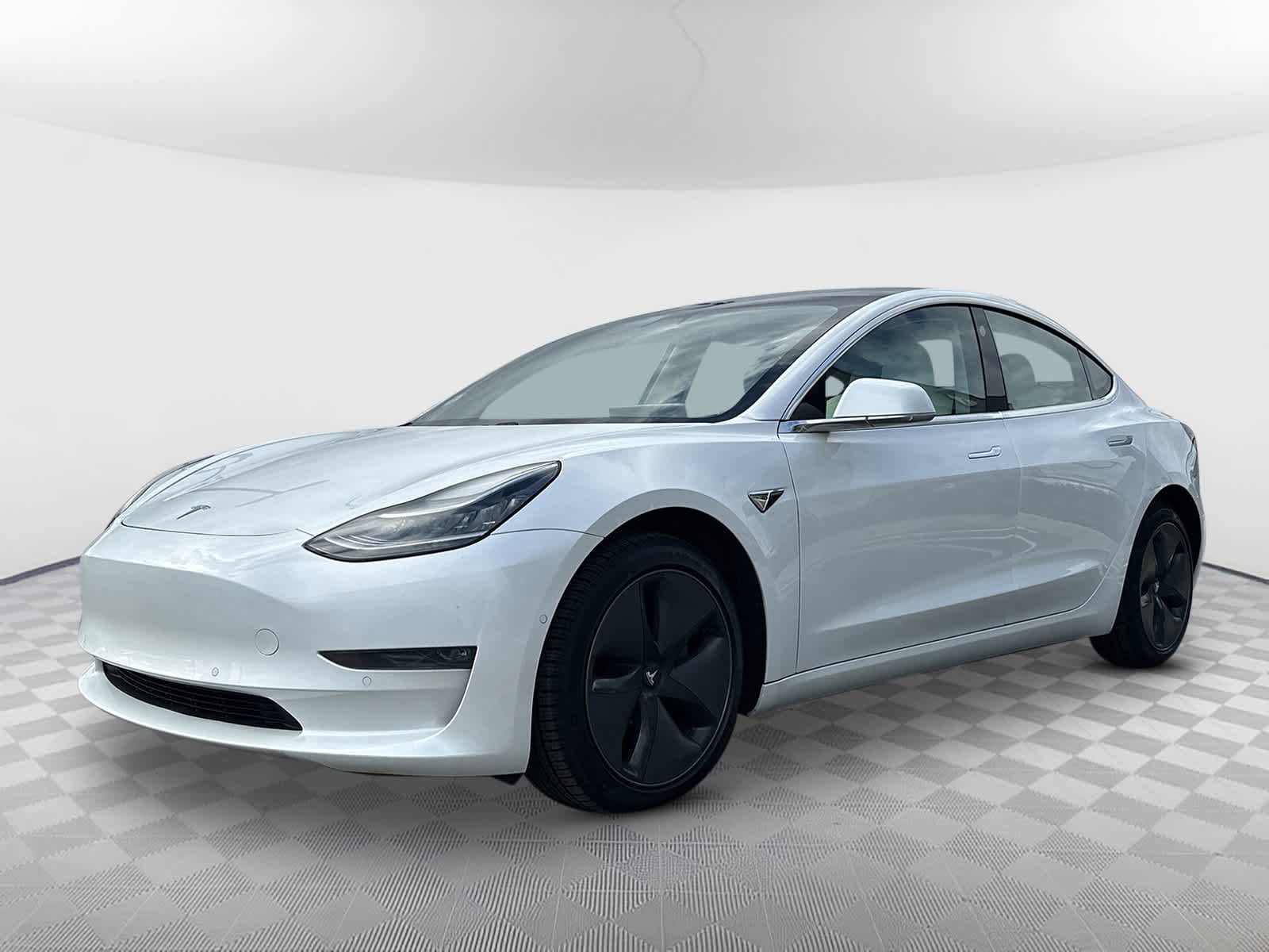Used 2020 Tesla Model 3 Long Range image 3