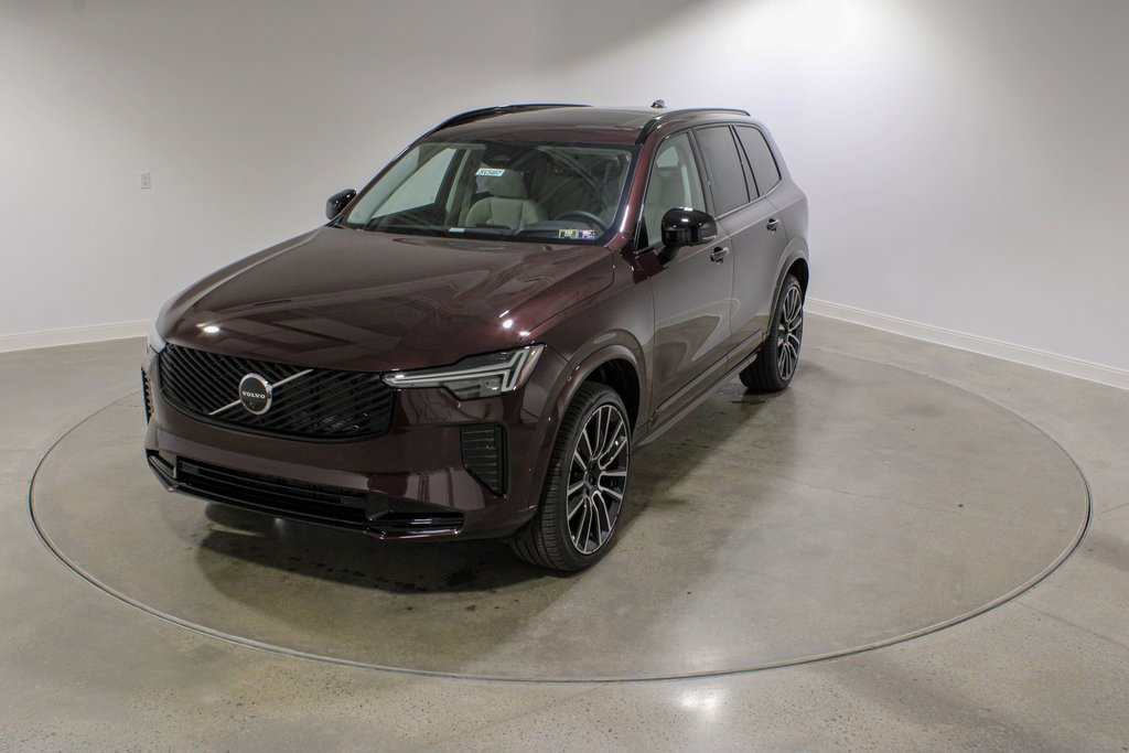 New 2026 Volvo XC90 B6 Ultra w/ Protection Package