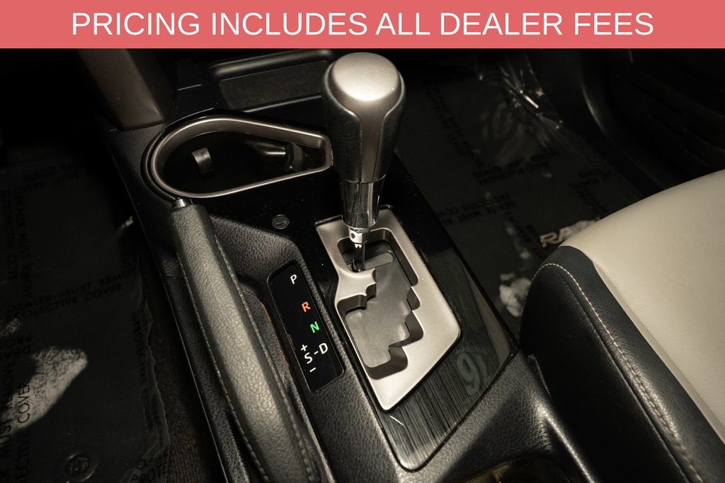 Used 2016 Toyota RAV4 Limited FWD image 16