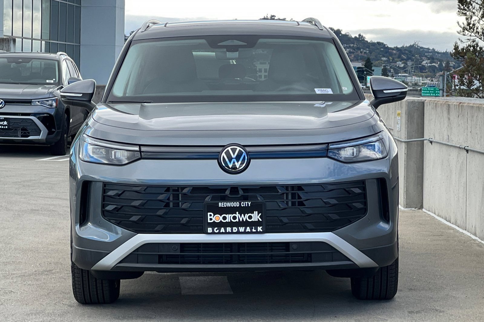 New 2026 Volkswagen Tiguan SE AWD/4WD image 9
