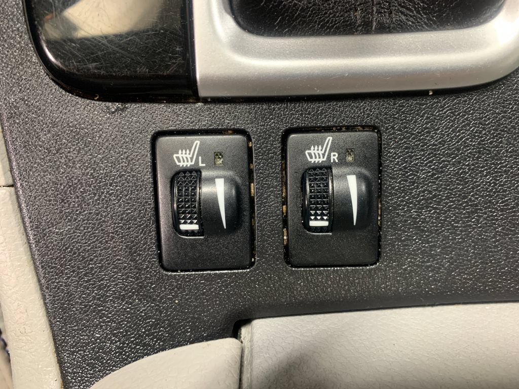 Used 2019 Toyota Highlander XLE AWD/4WD image 30