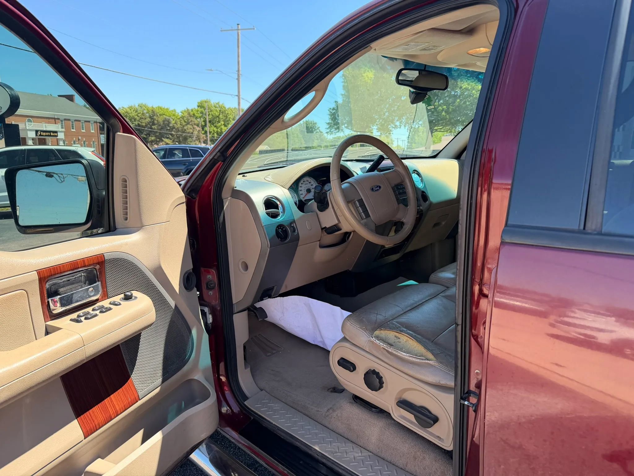 Used 2005 Ford F150 FX4 AWD/4WD image 9
