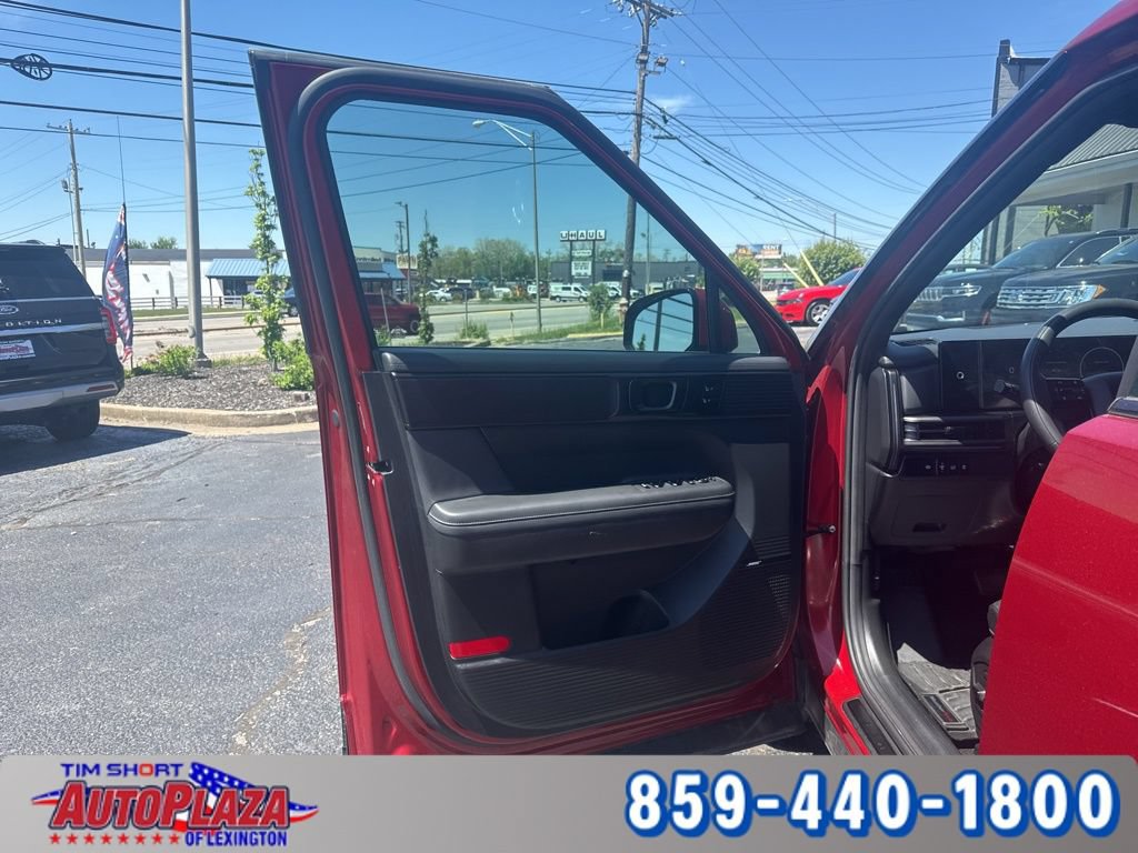 Used 2025 Hyundai Santa Fe Calligraphy AWD/4WD image 41