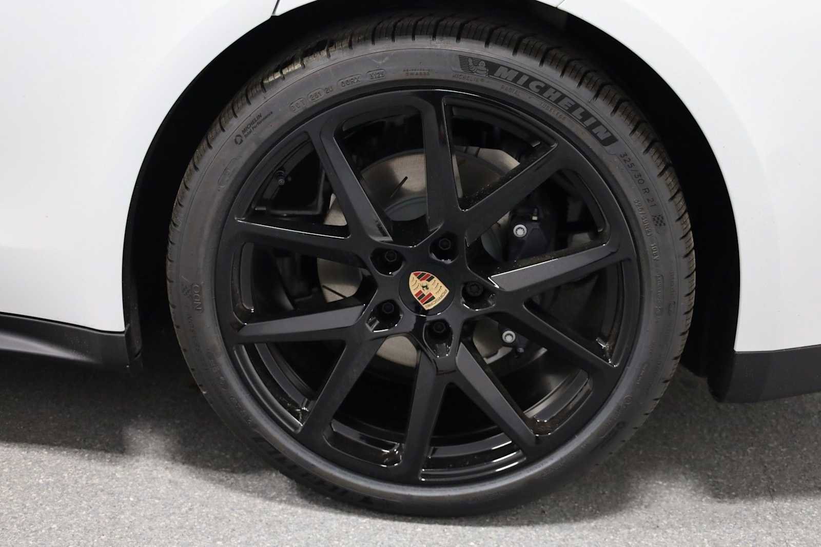 New 2026 Porsche Panamera 4 image 36