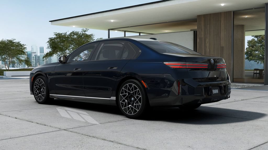 New 2027 BMW 740i RWD image 2
