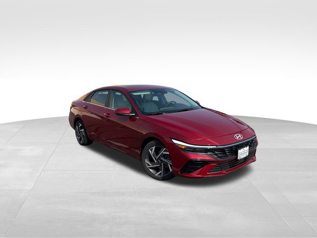 Used 2025 Hyundai Elantra Limited FWD image 8