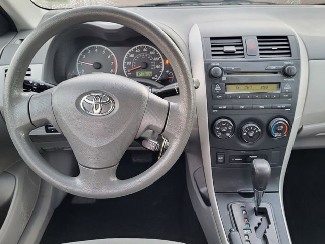 Used 2009 Toyota Corolla LE image 27