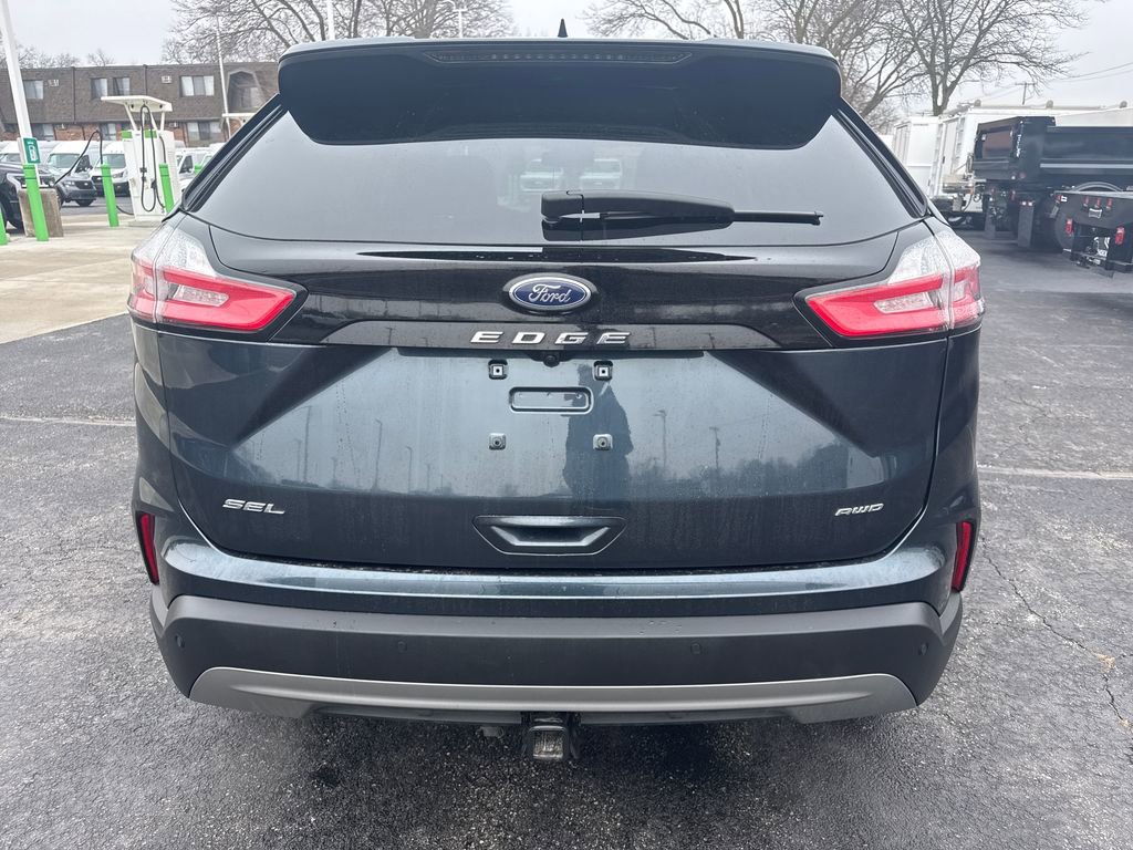 Used 2024 Ford Edge SEL w/ Convenience Package image 8