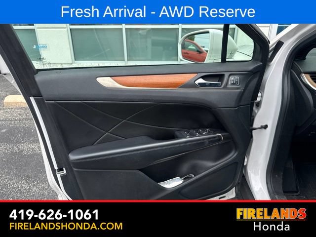 Used 2017 Lincoln MKC Reserve AWD/4WD image 16