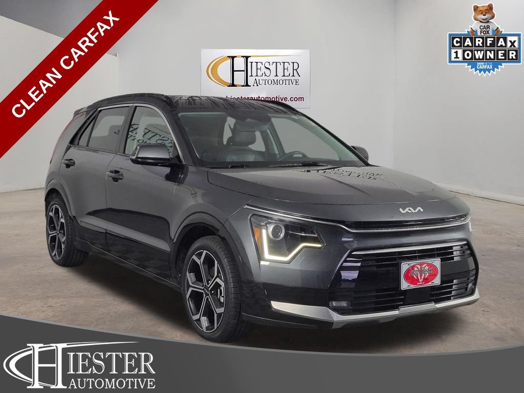 Used 2023 Kia Niro EX Touring