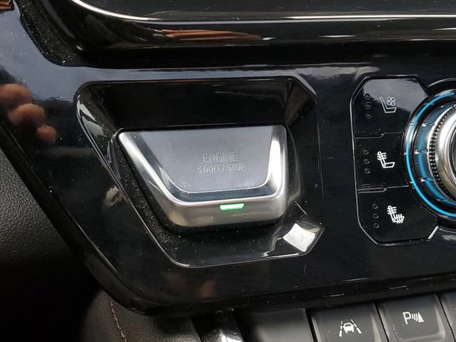 Used 2024 GMC Sierra 1500 AT4 w/ Technology Package image 33