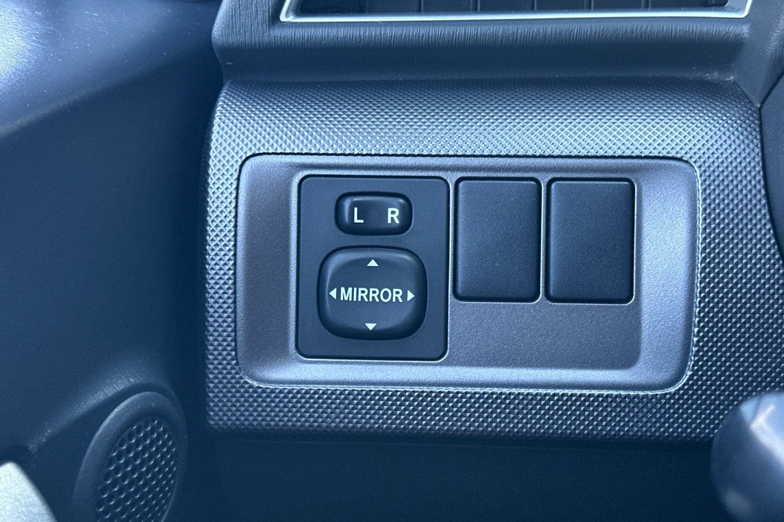 Used 2015 Scion tC image 23