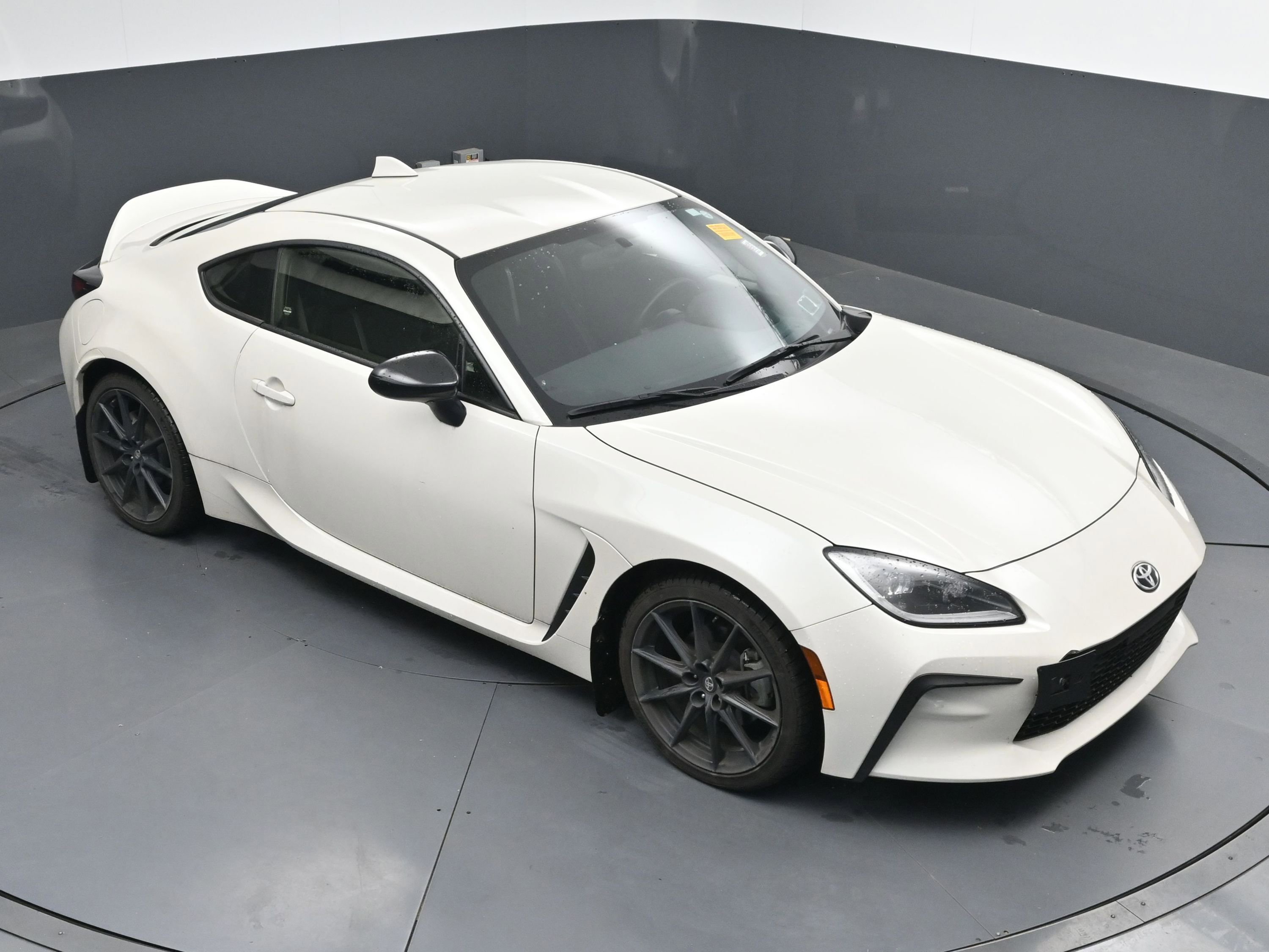 Certified 2024 Toyota GR86 Premium image 32