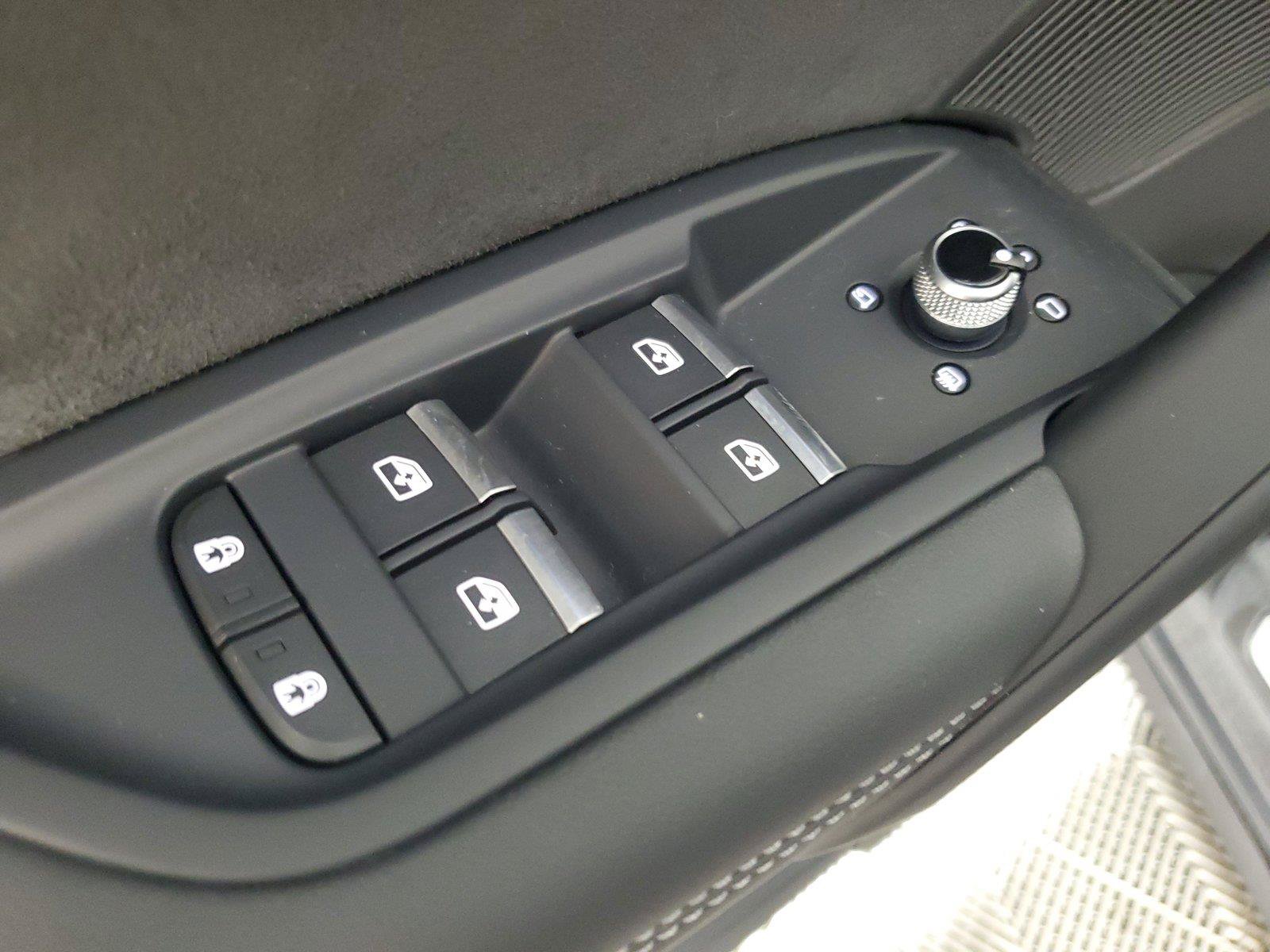 Used 2024 Audi SQ5 Premium Plus AWD/4WD image 19