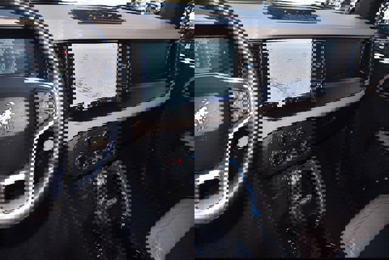 Certified 2023 Ford Bronco Wildtrak image 27