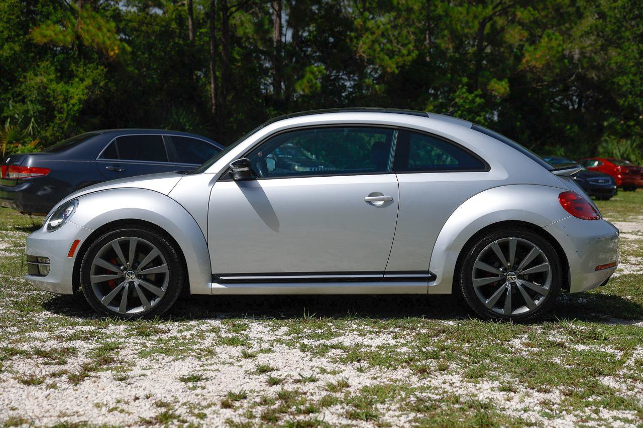 Used 2013 Volkswagen Beetle 2.0T FWD image 3