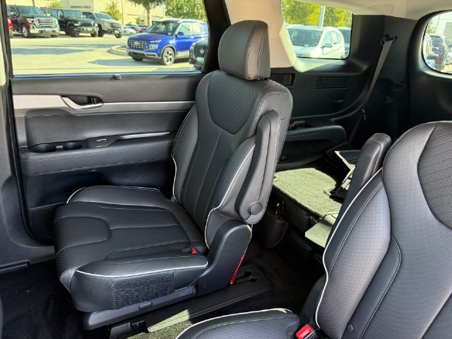 Used 2025 Hyundai Palisade XRT FWD image 32