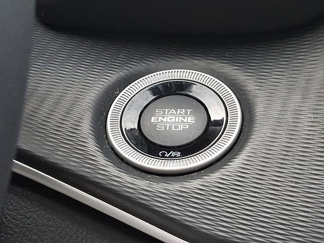 Used 2023 Jeep Grand Cherokee Altitude image 25
