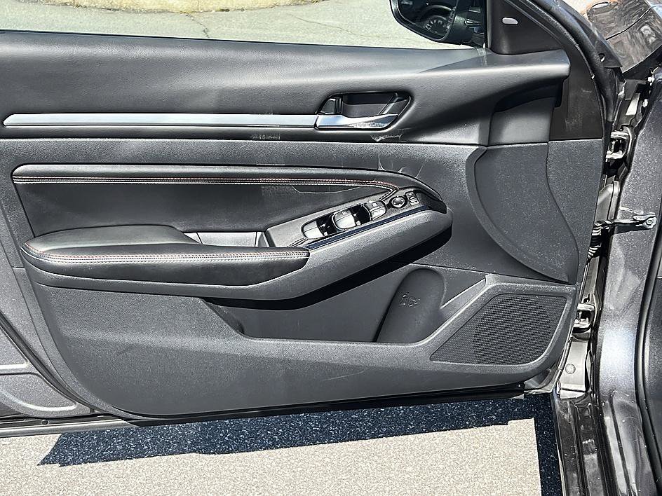 Certified 2023 Nissan Altima 2.5 SR w/ SR Premium Package image 20