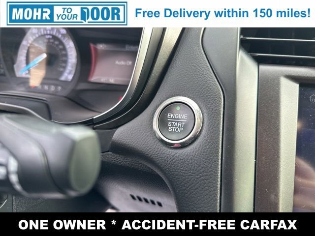 Used 2020 Ford Fusion Titanium image 21
