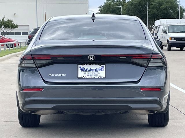 Used 2023 Honda Accord EX image 5